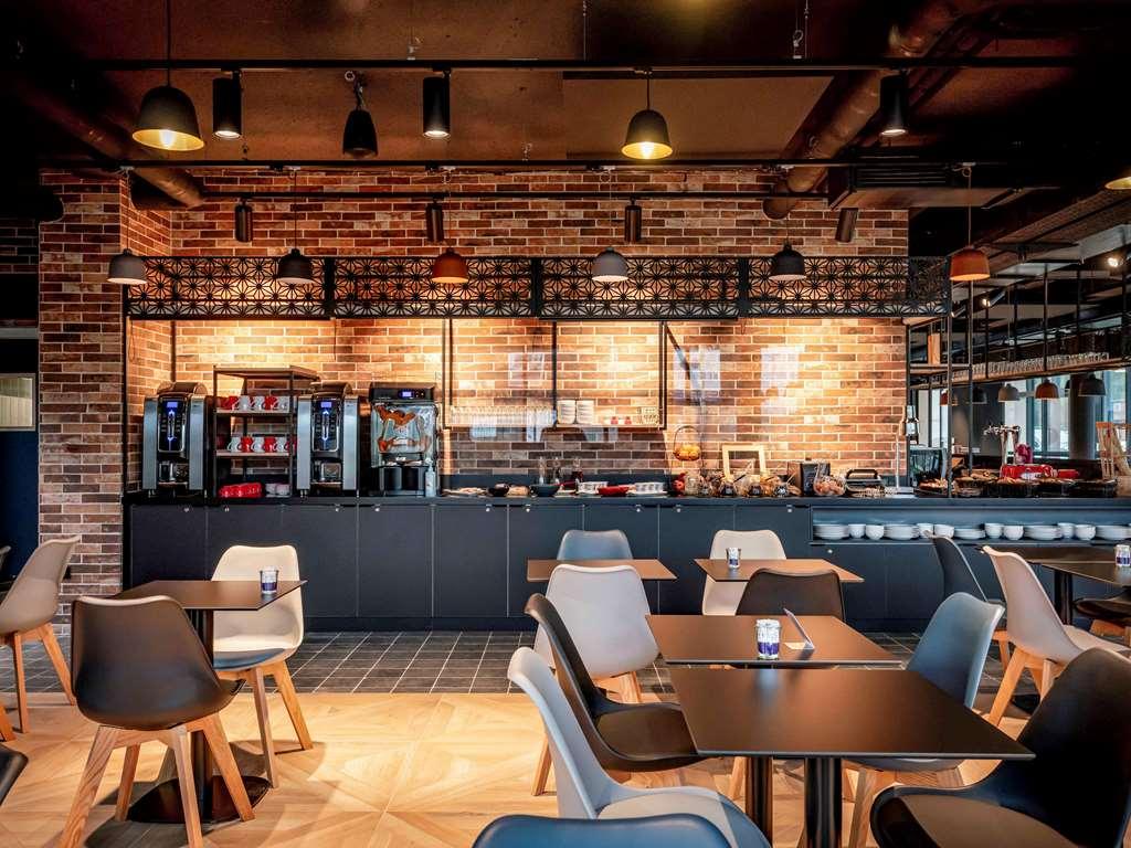 Ibis Styles Valenciennes Petite Foret ภายนอก รูปภาพ